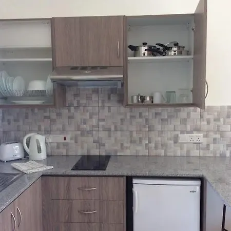 Cosmelenia Lejlighedshotel Ayia Napa